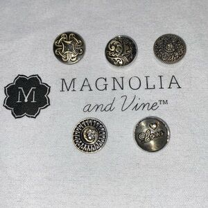 Magnolia and Vine, 5 Antique Brass colored original size snaps, new